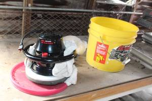 Craftsman BufferPolisher 9  with Bucket