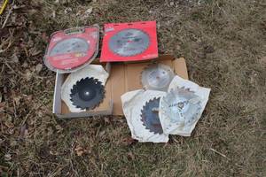 Lot of (6) Saw Blades - Vermont American 9 28T (new), Vermont American 9 40T (new), 7 (x4 used)