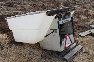 Cushman 69Lx63Wx44H