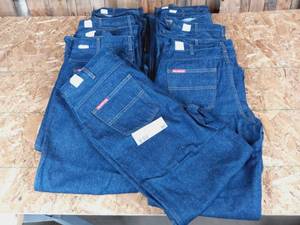 11 Pair Of Women Heavy-Duty G&K Jeans Size 34 New