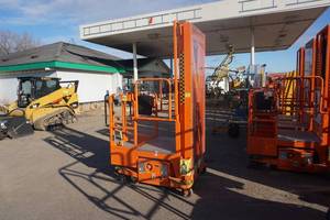 lot 14 image: Ballymore Dingli Model PS12 Stock Picker Man Lift