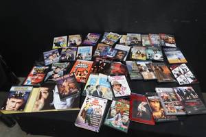 ASSORTED LOT OF OLD DVDS