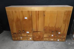 WOODEN CRAFTING OR OFFICE CABINET