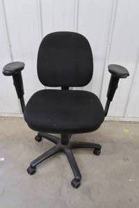 OFFICE CHAIR