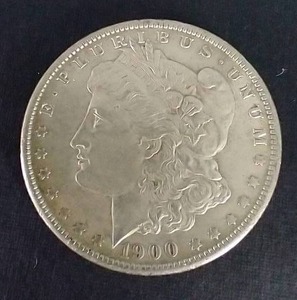 lot 407 image: 1900 Morgan Dollar