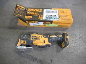 lot 30 image: DEWALT ATOMIC 20-Volt MAX Cordless Brushless Oscillating Multi-Tool (Tool-Only), DCS354B. - Used.