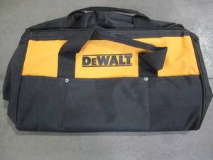 lot 55 image: Large Dewalt Tool Bag.
