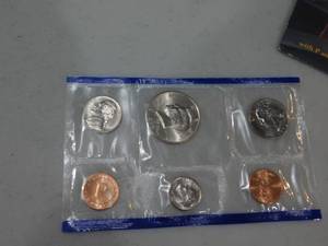 1995 US Mint 12 Coin Set with D & P Mint Marks