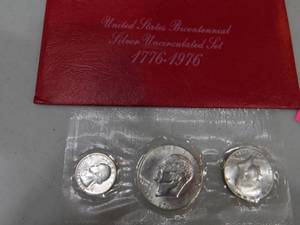 1776-1976  US Bicentennial Uncirculated Silver Set