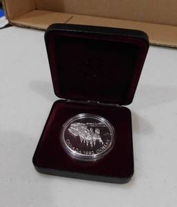 1992 Canadian Silver Dollar Mint