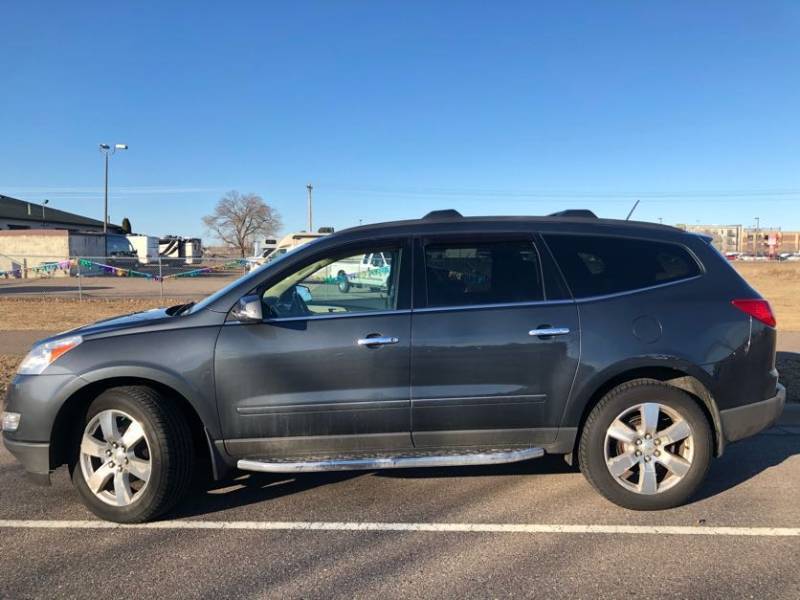 2011 Chevrolet Traverse LTZ - AWD - Loaded