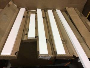 17-78 in. Cultured Marble Sidesplash in White Customer Returns See Pictures&nbsp