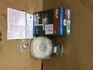 ALB 250-Watt 4000 Lumens Integrated LED Grey Basic Area Light by Halo Customer Returns See Pictures&nbsp