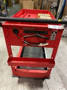 Milwaukee Tool Cart damaged  see pictures