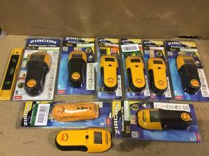 lot 67 image: MIX LOT OF ZIRCON MULTISCANNER & STUDSENSOR Customer retturns See Pictures