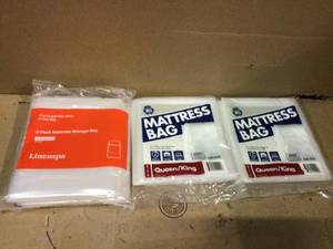 lot 45 image: 100 in. x 78 in. x 14 in. Queen and King Mattress Bag by Pratt Retail Specialties Customer retturns See Pictures
