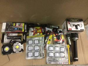 lot 83 image: Lot of assorted flashlights and other lighting see pictures