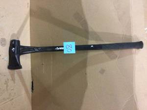 lot 80 image: Husky Maul see pictures