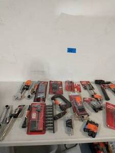 lot 25 image: HUSKY MECHANIC TOOLS