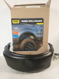 lot 28 image: HUSKY ear Wheel Well Guards Fits 15-18 F150 (Will NOT Fits Raptor)