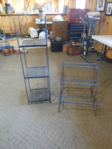 lot 66 image: 2 Plant Stands