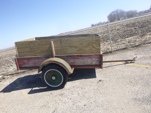 lot 6 image: LawnGarden Trailer