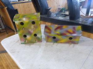 lot 113 image: 2 Bird Houses