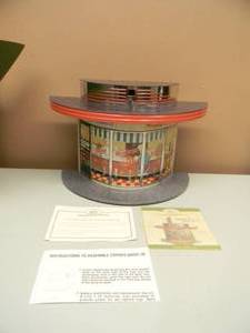 lot 40 image: HALLMARK KIDDIE CORNER COLLECTION - DRIVE-IN - IN BOX - NICE - SEE PICTURES
