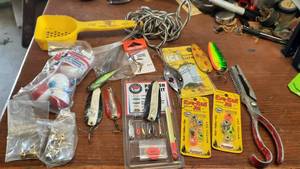 lot 343 image: Lot of Jigs, Spoons, Bobbers, etc.
