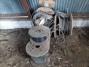lot 610 image: Large Lot of Copper wire and More