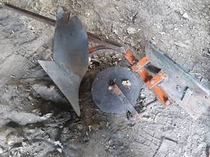 lot 612 image: 1-Bottom Plow