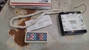 lot 670 image: HappiJac Wireless Camper Loading System