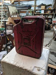 lot 150 image: Vintage Steel Fuel Can - Has Diesel in It