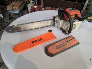 lot 166 image: Stihl Chainsaw 20 Bar - Pulls Over