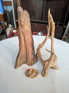 lot 167 image: Lot of Driftwood Pieces