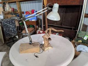 lot 184 image: Cast Iron Well Pump Head and Articulating Lamp