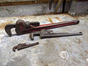lot 221 image: Lot of 3 Ridgid Pipe Wrenches - 24, 14 and 6