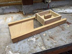 lot 238 image: Wood Cabbage  Sauerkraut Cutter