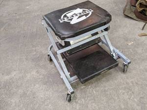 lot 245 image: Rolling Stool Creeper