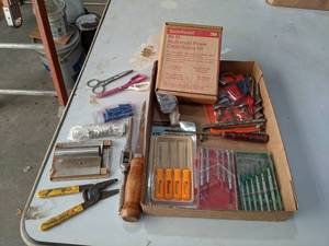 lot 273 image: Lot of Hand Tools, Precision Screwdrivers and More
