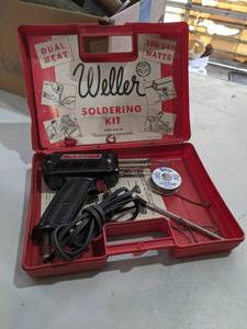 lot 291 image: Weller Soldering Kit w Solder and Case