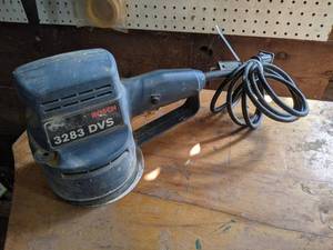 lot 431 image: Bosch Model 3283 DVS 5 Orbital Sander