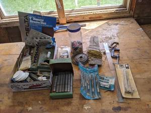 lot 439 image: Large Lot of Assorted Hardware, Bosch Brad Point Drill Bits and More
