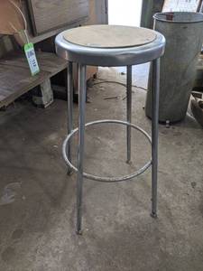 lot 441 image: Vintage Metal Shop Stool 14 x 31 High