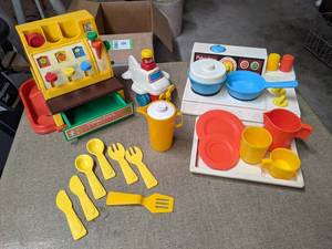 lot 487 image: Vintage Fisher Price Stovetop & Cash Register w Accessories and TOMY Airplane
