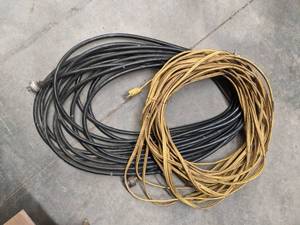 lot 481 image: Pair of Heavy Duty Extension Cords