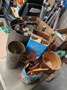 lot 497 image: Vintage Lincoln Logs, Bottles, Old Cans and More