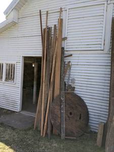 lot 571 image: Lot of Assorted Lumber