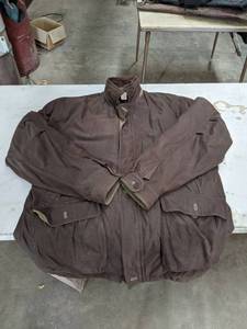 lot 657 image: Outfitters Series Cabelas Down-Filled Jacket - Size 2XLT