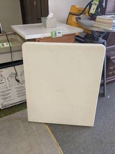 lot 116 image: Plastic Folding Table 72 x 30